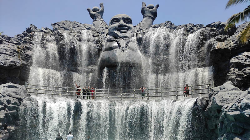 Theme and Amusement Parks